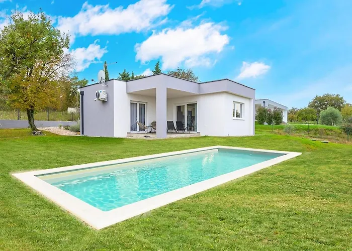 Casa Mia By Istrialux Peruski